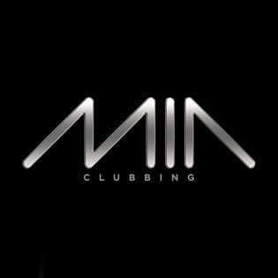 Mia Clubbing