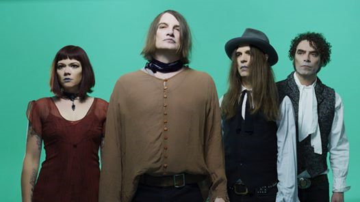 Murato! The Dandy Warhols + New Candys live at Locomotiv Club