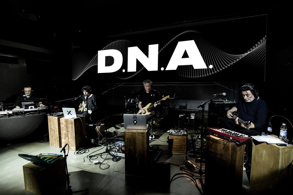 Deproducers • DNA [spettacolo sospeso]